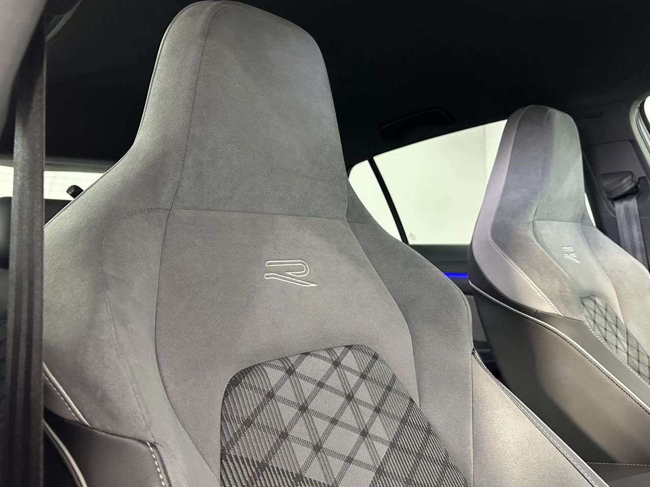 2021 VOLKSWAGEN GOLF 2021 VOLKSWAGEN GOLF