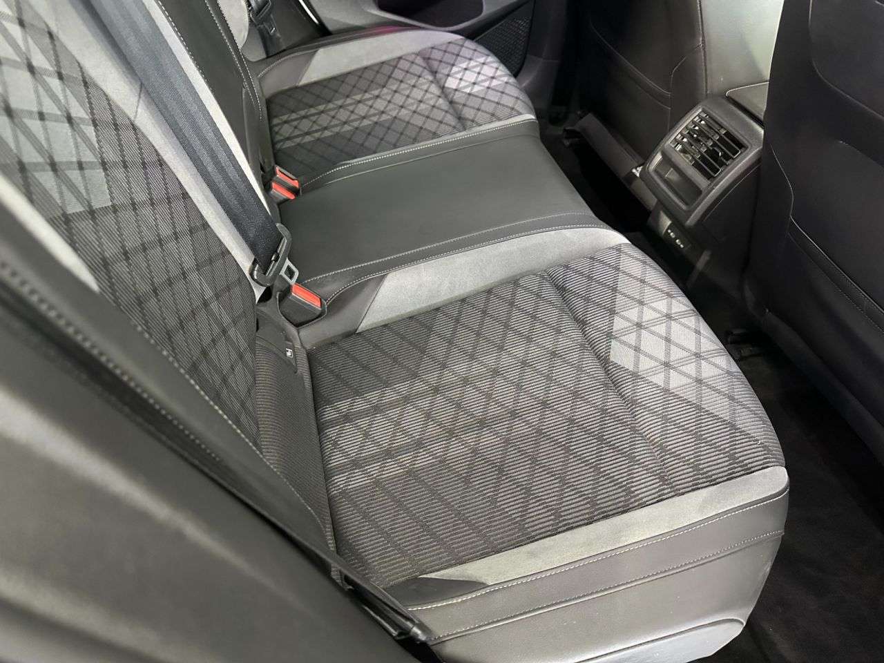 2021 VOLKSWAGEN GOLF 2021 VOLKSWAGEN GOLF