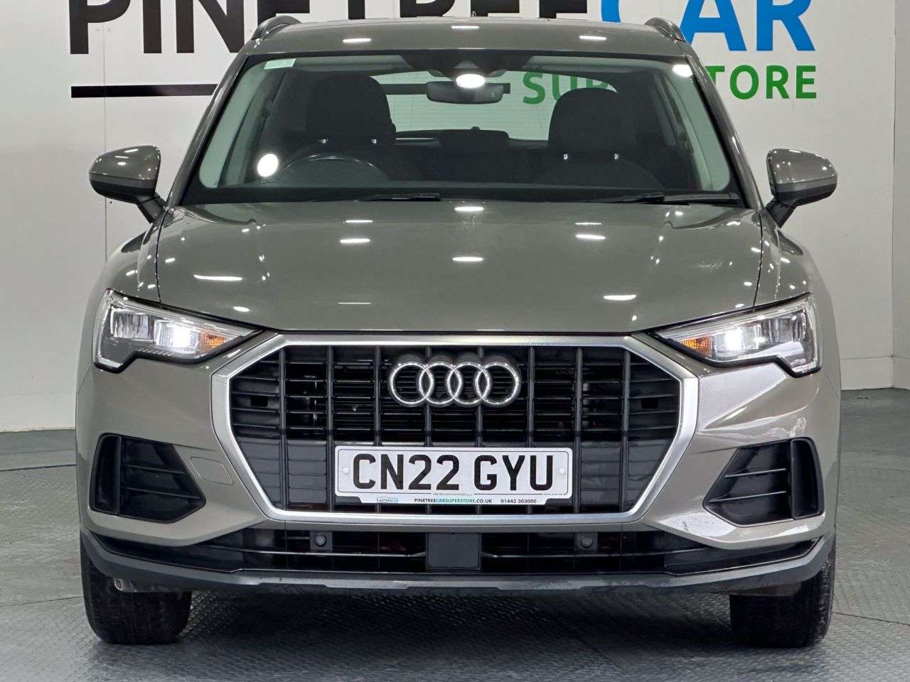 A 2022 AUDI Q3 1.5 TFSI CoD 35 Technik SUV 5dr Petrol Manual Euro 6 (s/s) (150 ps) A 2022 AUDI Q3 1.5 TFSI CoD 35 Technik SUV 5dr Petrol Manual Euro 6 (s/s) (150 ps)
