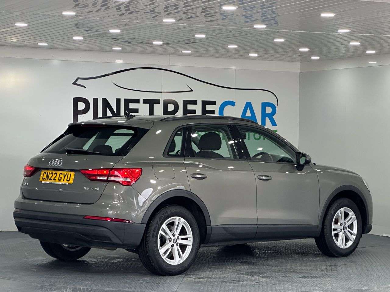 2022 AUDI Q3 2022 AUDI Q3