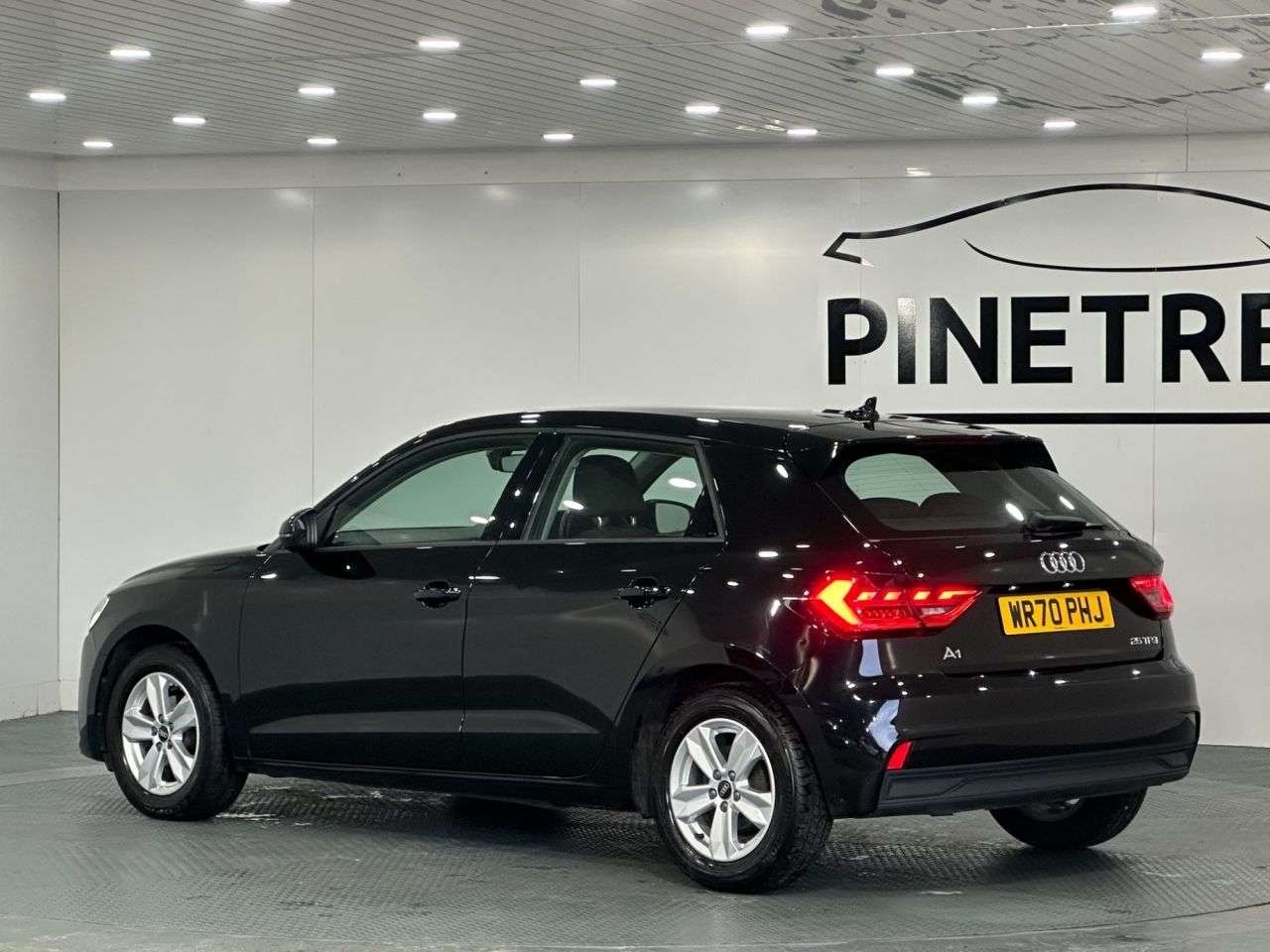 2020 AUDI A1 2020 AUDI A1