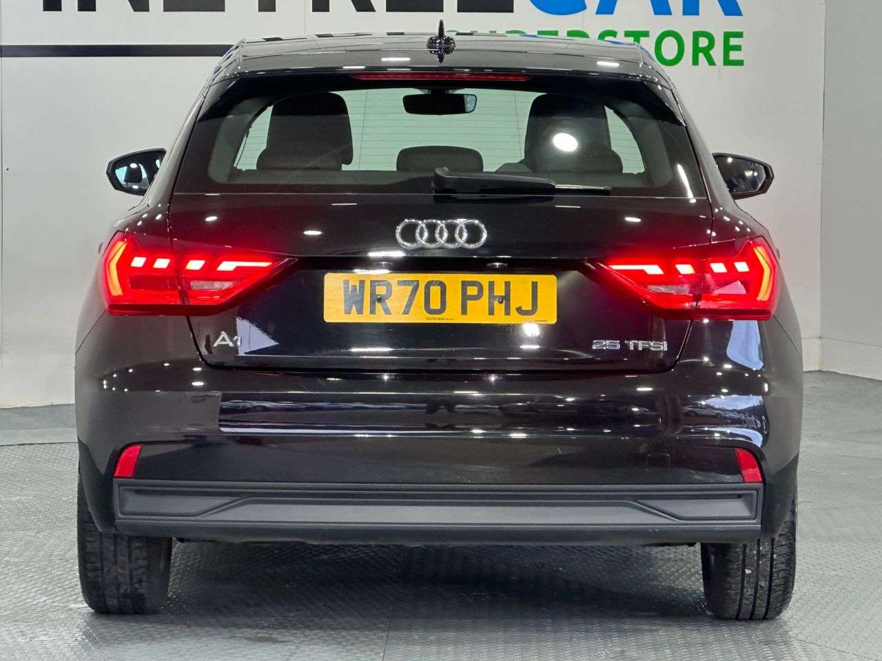 2020 AUDI A1 2020 AUDI A1