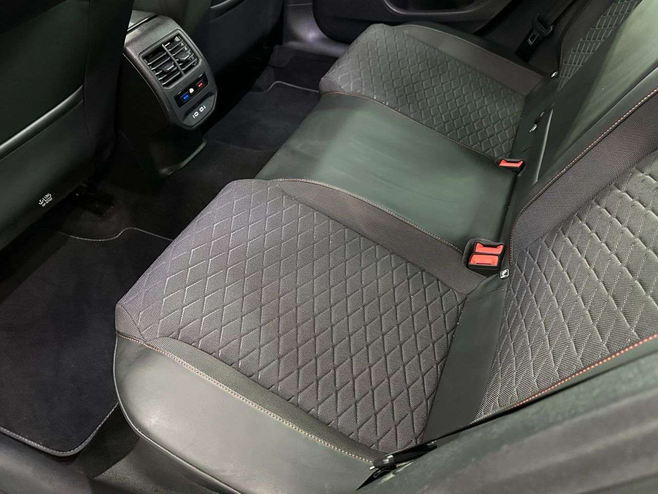 2021 SEAT LEON 2021 SEAT LEON