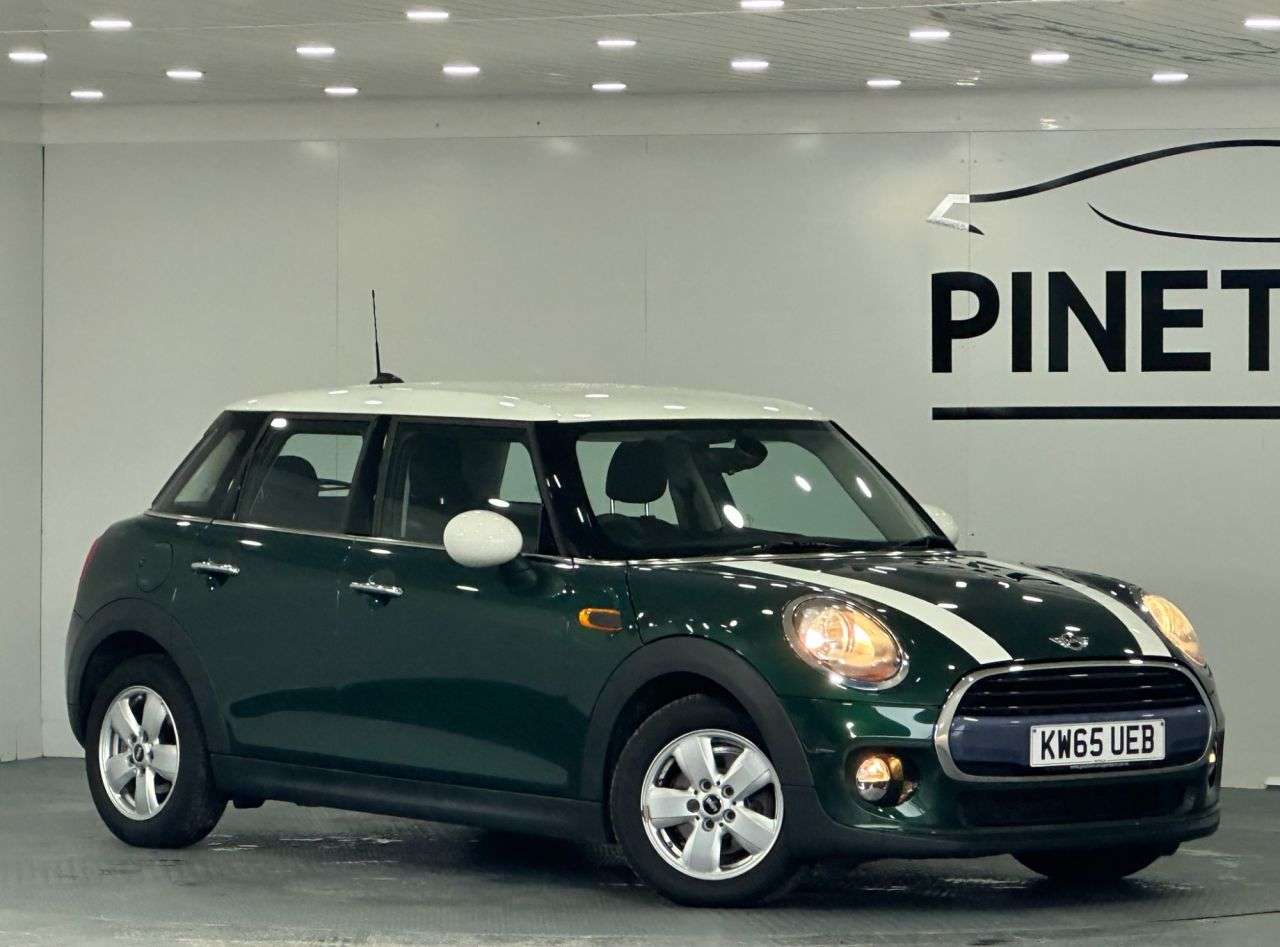 A 2016 MINI HATCH 1.5 Cooper Hatchback 5dr Petrol Manual Euro 6 (s/s) (136 ps) A 2016 MINI HATCH 1.5 Cooper Hatchback 5dr Petrol Manual Euro 6 (s/s) (136 ps)
