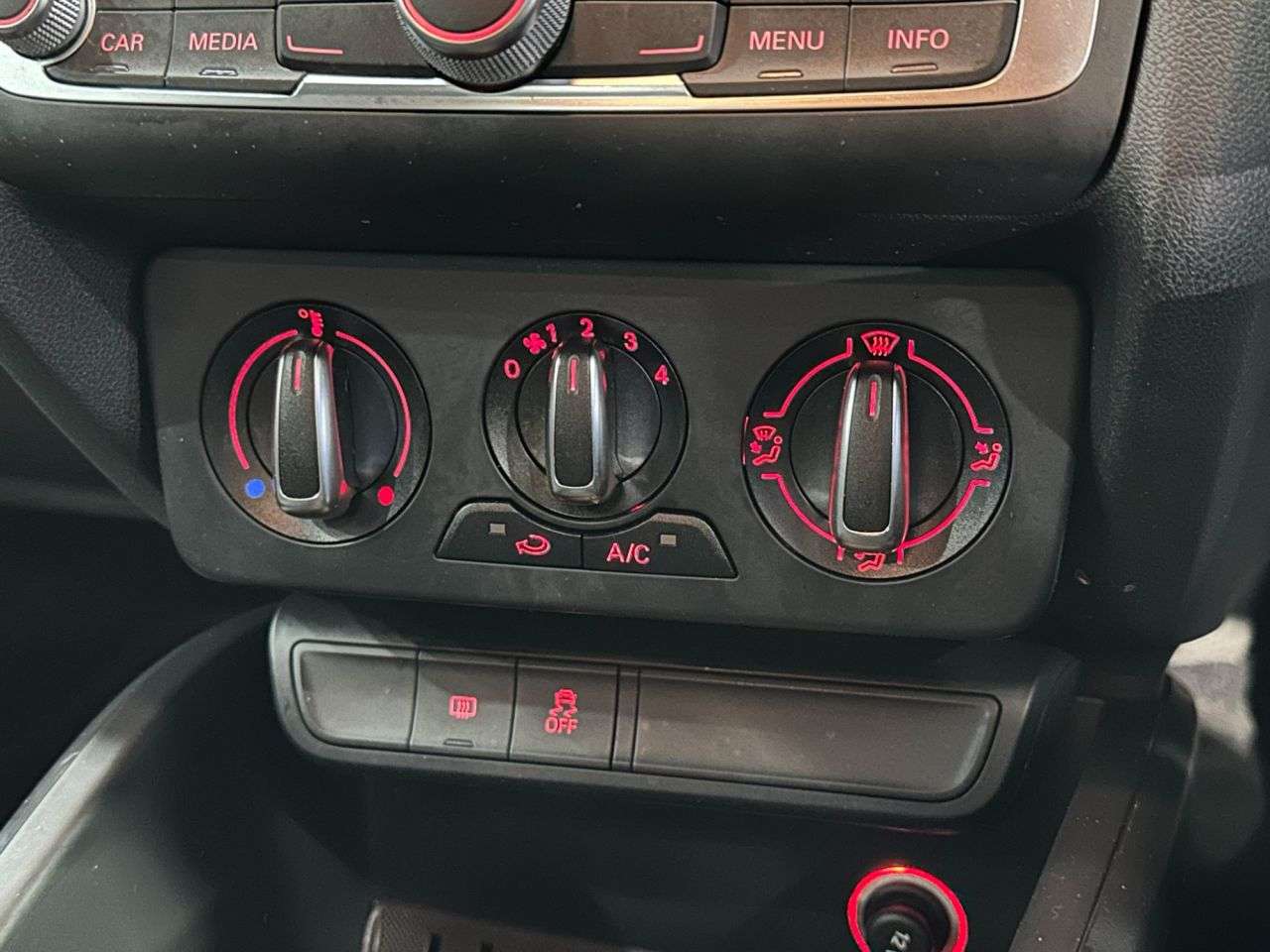 2017 AUDI A1 2017 AUDI A1