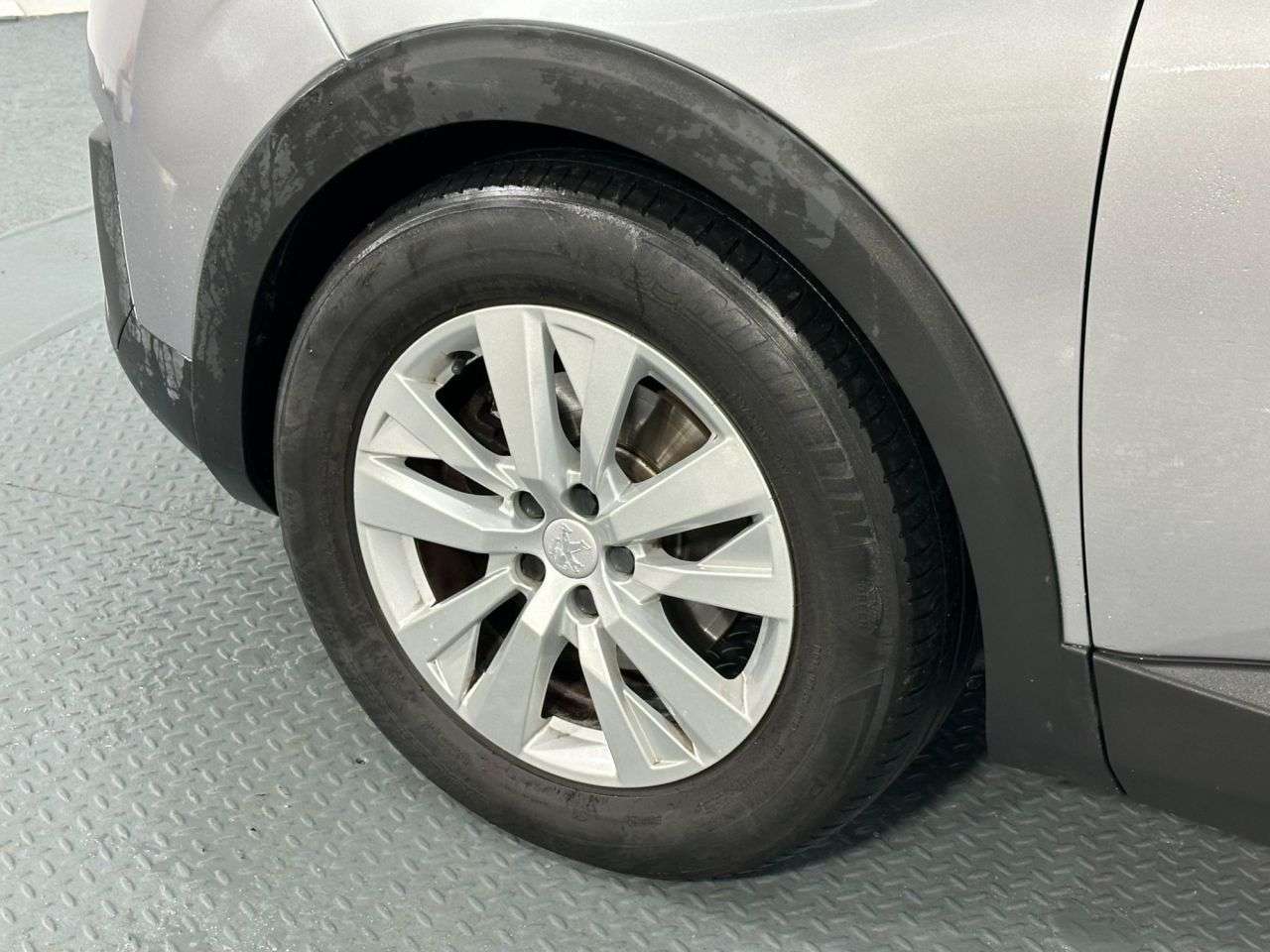 2018 PEUGEOT 5008 2018 PEUGEOT 5008