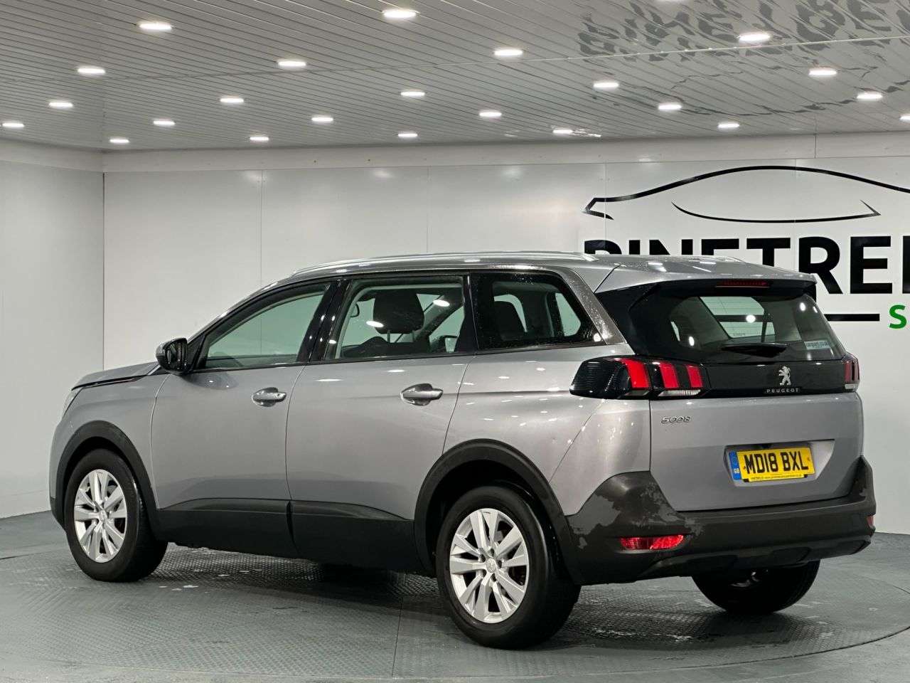 2018 PEUGEOT 5008 2018 PEUGEOT 5008