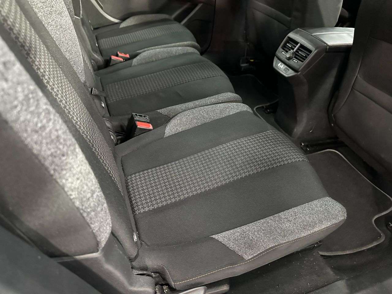 2018 PEUGEOT 5008 2018 PEUGEOT 5008
