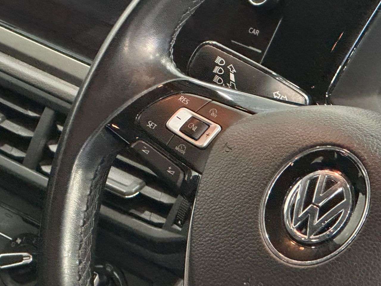 2019 VOLKSWAGEN POLO 2019 VOLKSWAGEN POLO