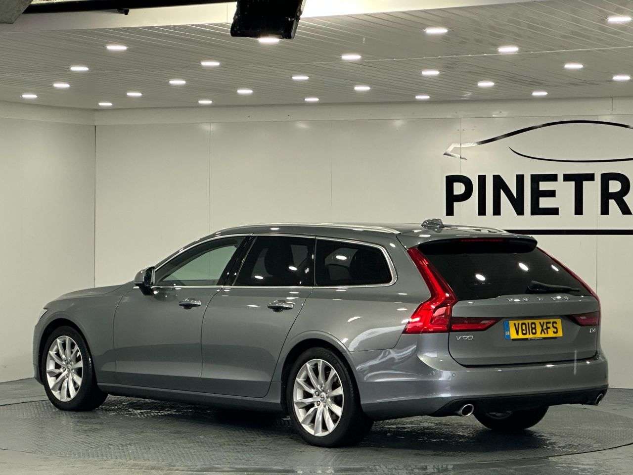 2018 VOLVO V90 2018 VOLVO V90