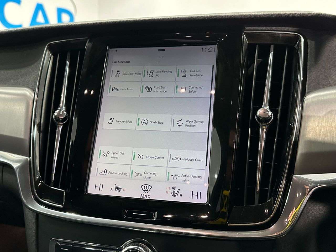 2018 VOLVO V90 2018 VOLVO V90