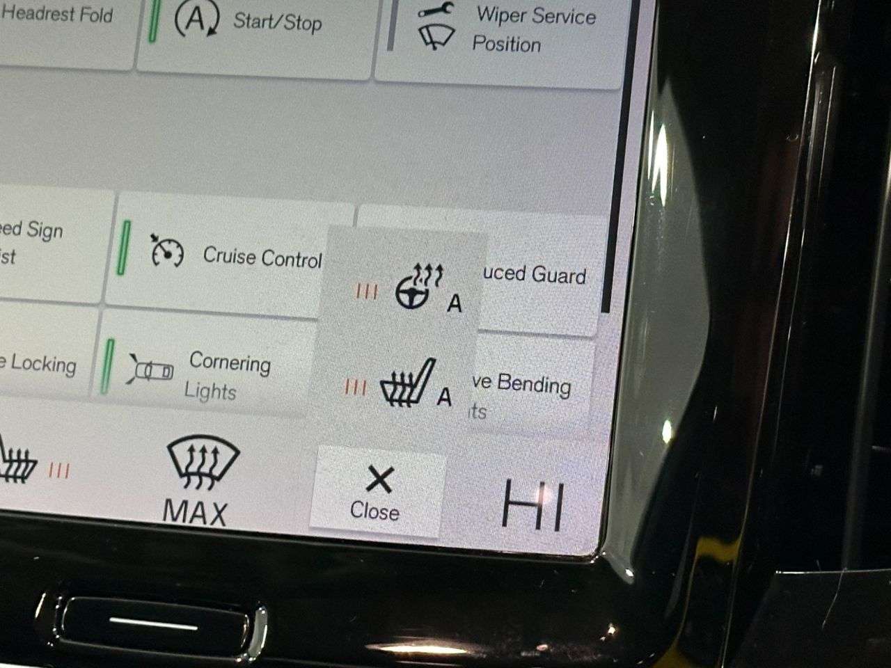 2018 VOLVO V90 2018 VOLVO V90