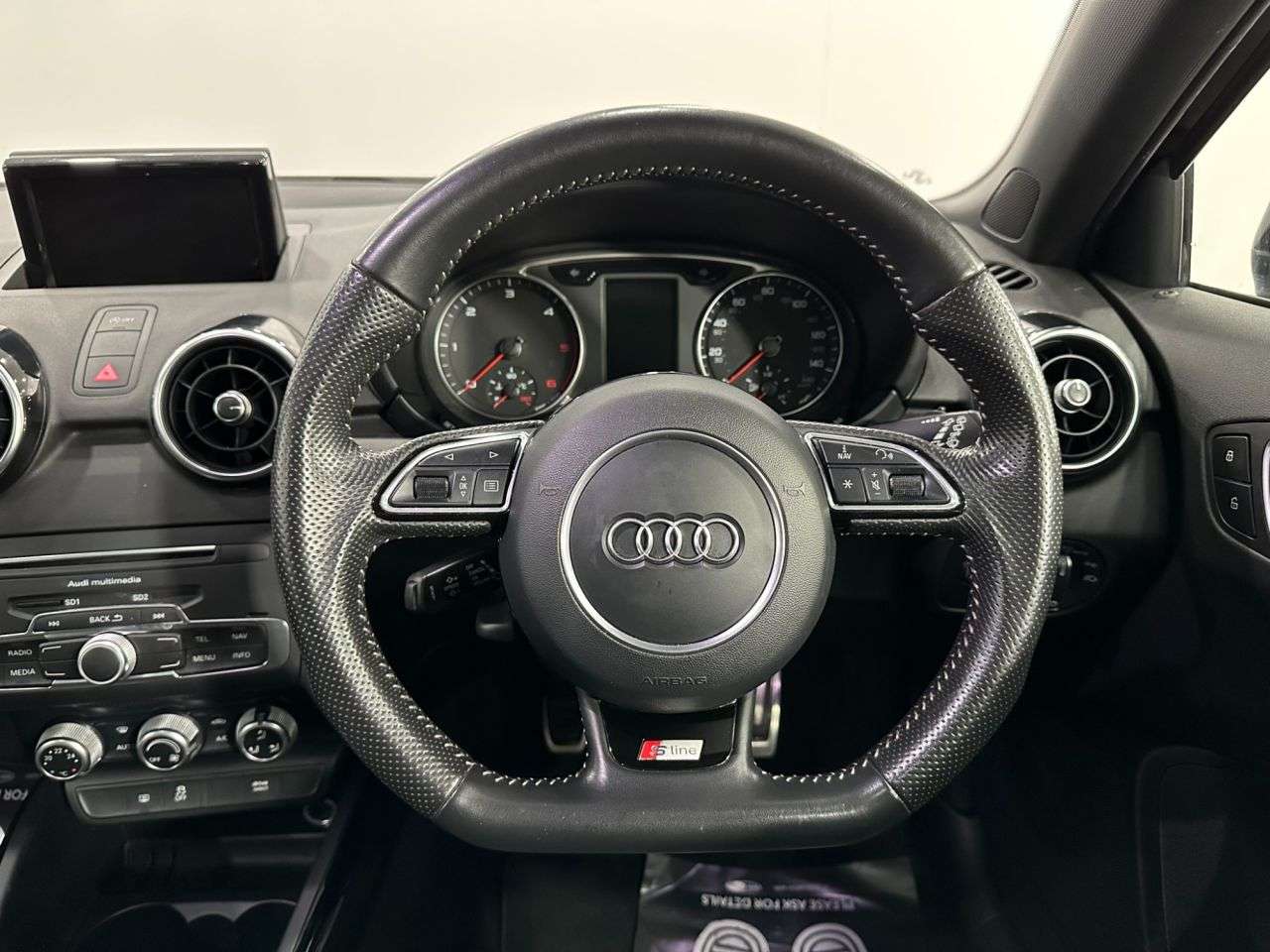 2017 AUDI A1 2017 AUDI A1