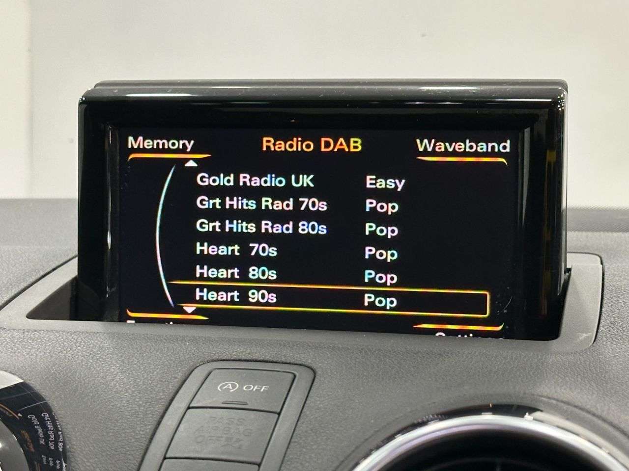 2017 AUDI A1 2017 AUDI A1