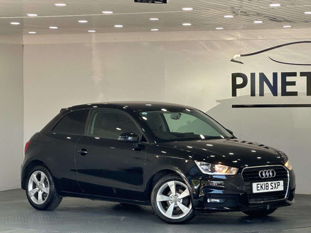 A 2018 AUDI A1 1.0 TFSI Sport Hatchback 3dr Petrol Manual Euro 6 (s/s) (95 ps) A 2018 AUDI A1 1.0 TFSI Sport Hatchback 3dr Petrol Manual Euro 6 (s/s) (95 ps)