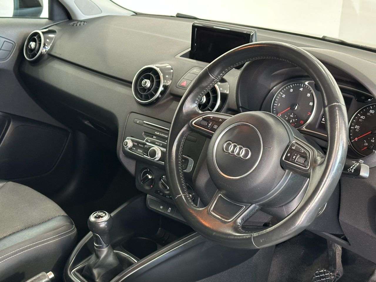 2018 AUDI A1 2018 AUDI A1