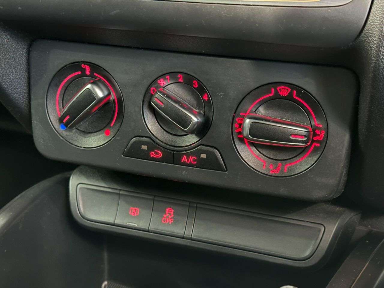 2018 AUDI A1 2018 AUDI A1