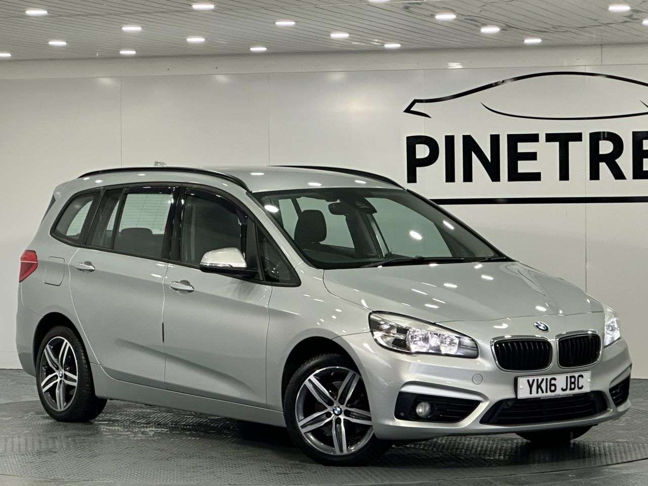 A 2016 BMW 2 SERIES GRAN TOURER 2.0 218d Sport MPV 5dr Diesel Manual Euro 6 (s/s) (150 ps) A 2016 BMW 2 SERIES GRAN TOURER 2.0 218d Sport MPV 5dr Diesel Manual Euro 6 (s/s) (150 ps)