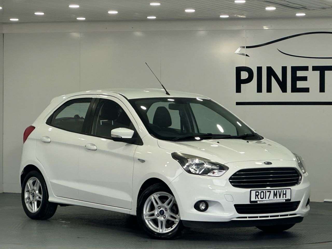 A 2017 FORD KA+ 1.2 Ti-VCT Zetec Hatchback 5dr Petrol Manual Euro 6 (70 ps) A 2017 FORD KA+ 1.2 Ti-VCT Zetec Hatchback 5dr Petrol Manual Euro 6 (70 ps)