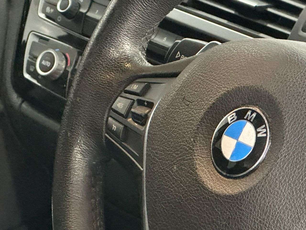 2017 BMW 3 SERIES 2017 BMW 3 SERIES