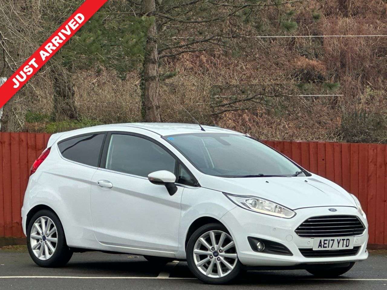 A 2017 FORD FIESTA 1.0T EcoBoost Titanium Hatchback 3dr Petrol Powershift Euro 6 (100 ps) A 2017 FORD FIESTA 1.0T EcoBoost Titanium Hatchback 3dr Petrol Powershift Euro 6 (100 ps)