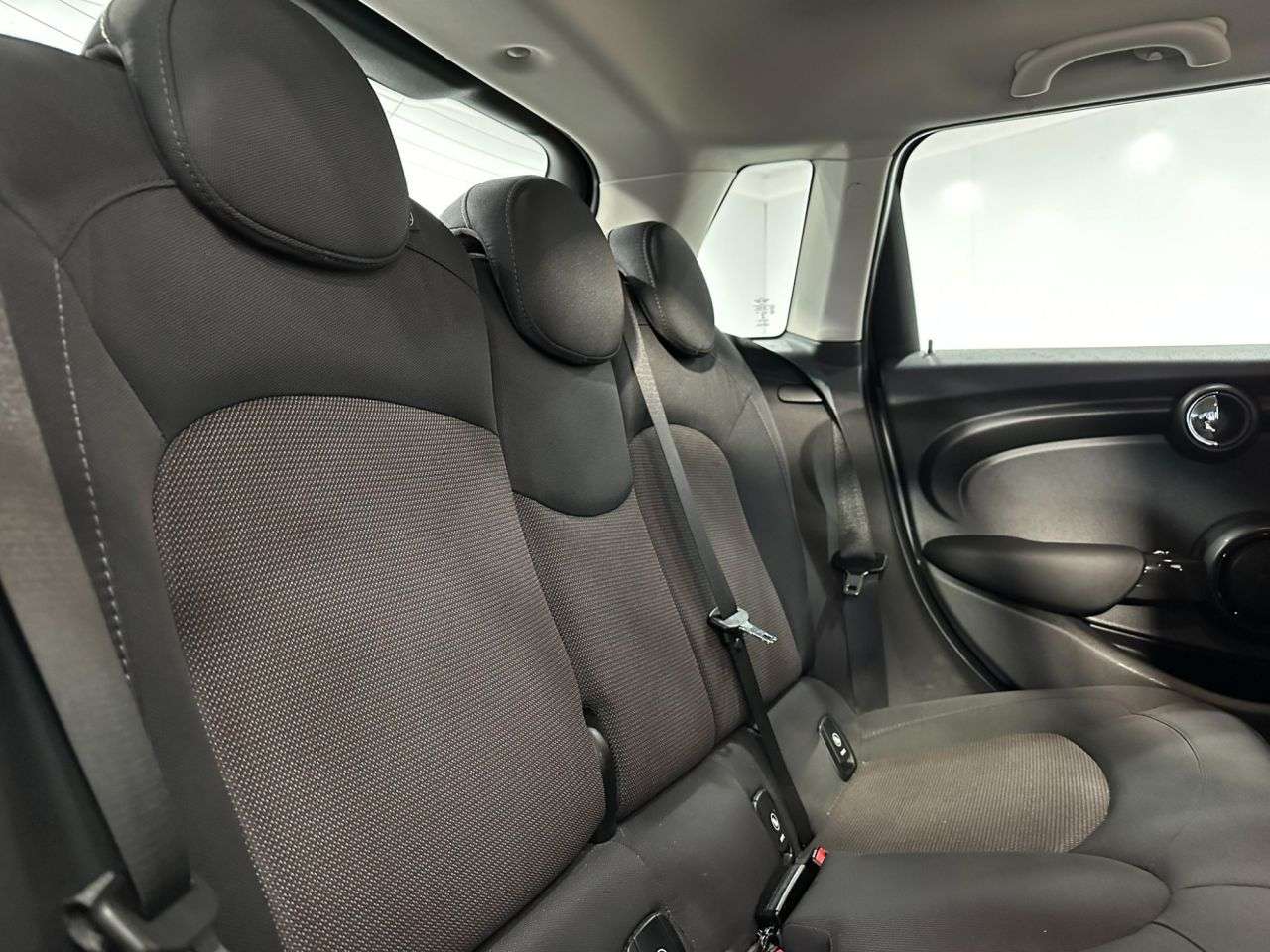 2017 MINI HATCH 2017 MINI HATCH