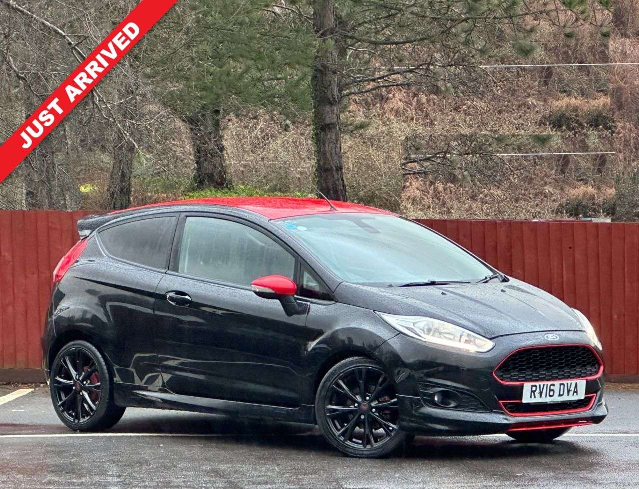 A 2016 FORD FIESTA 1.0T EcoBoost Zetec S Hatchback 3dr Petrol Manual Euro 6 (s/s) (140 ps) A 2016 FORD FIESTA 1.0T EcoBoost Zetec S Hatchback 3dr Petrol Manual Euro 6 (s/s) (140 ps)