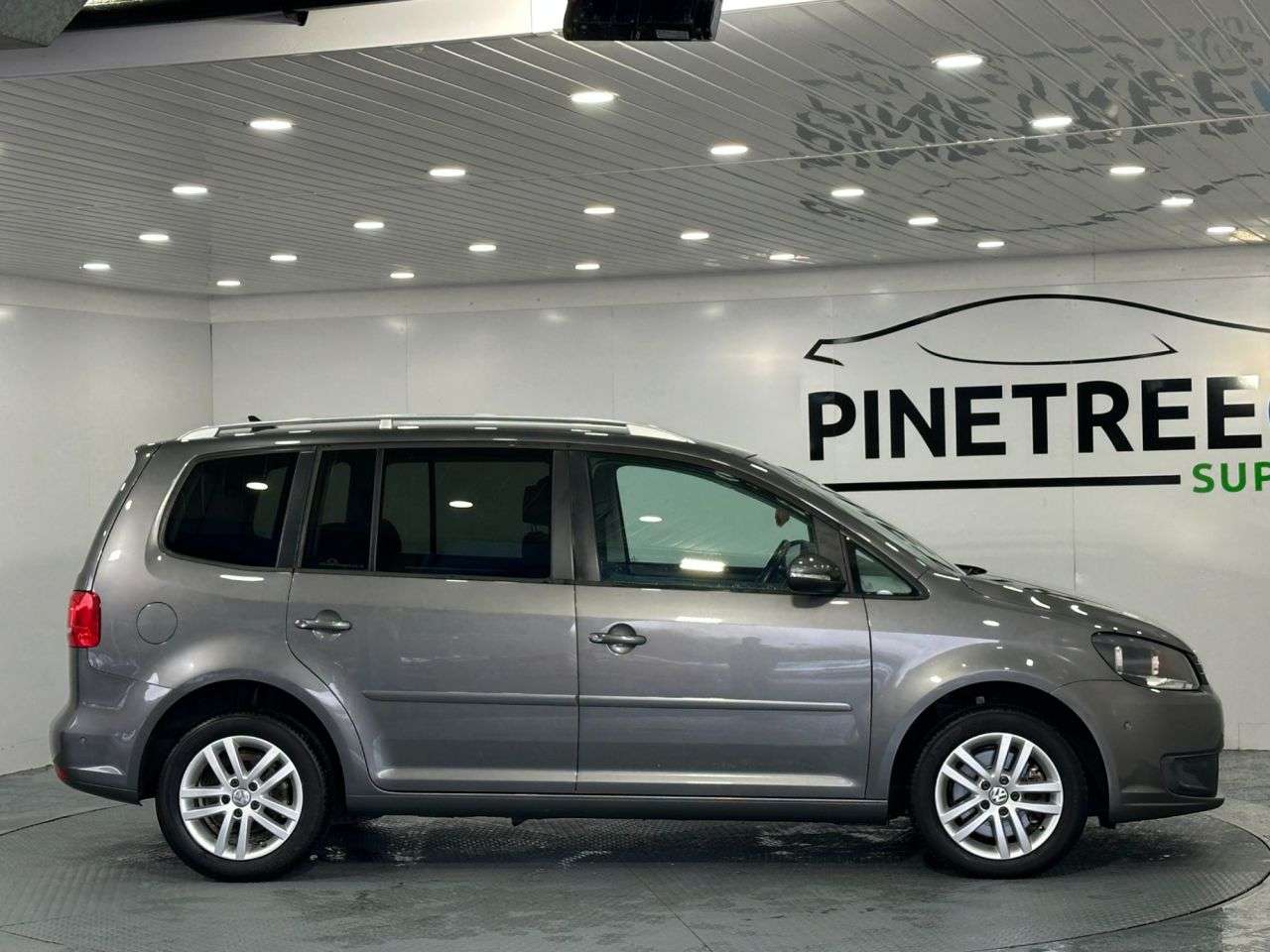 2013 VOLKSWAGEN TOURAN 2013 VOLKSWAGEN TOURAN