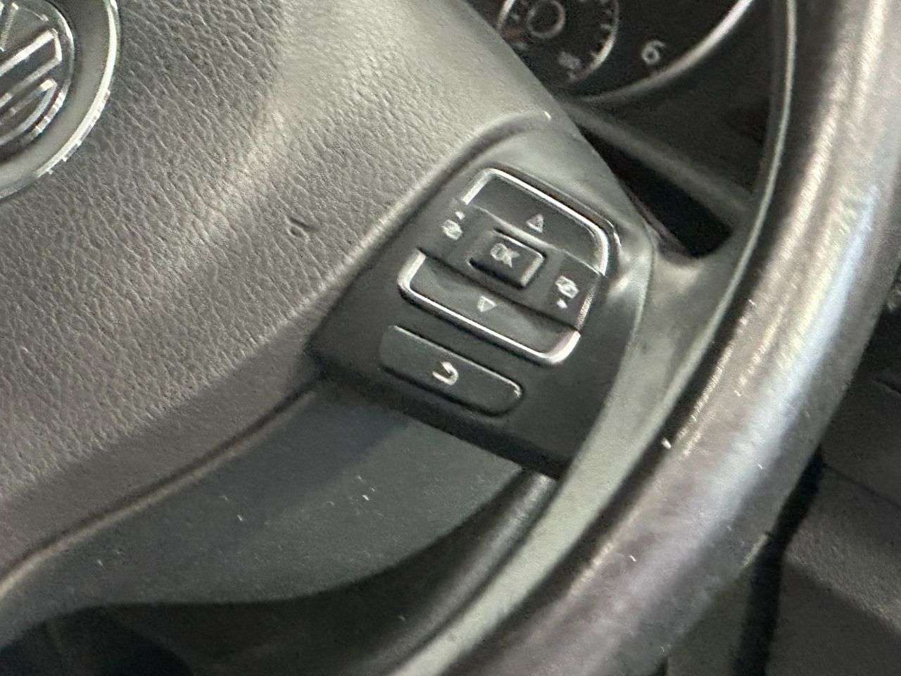 2013 VOLKSWAGEN TOURAN 2013 VOLKSWAGEN TOURAN