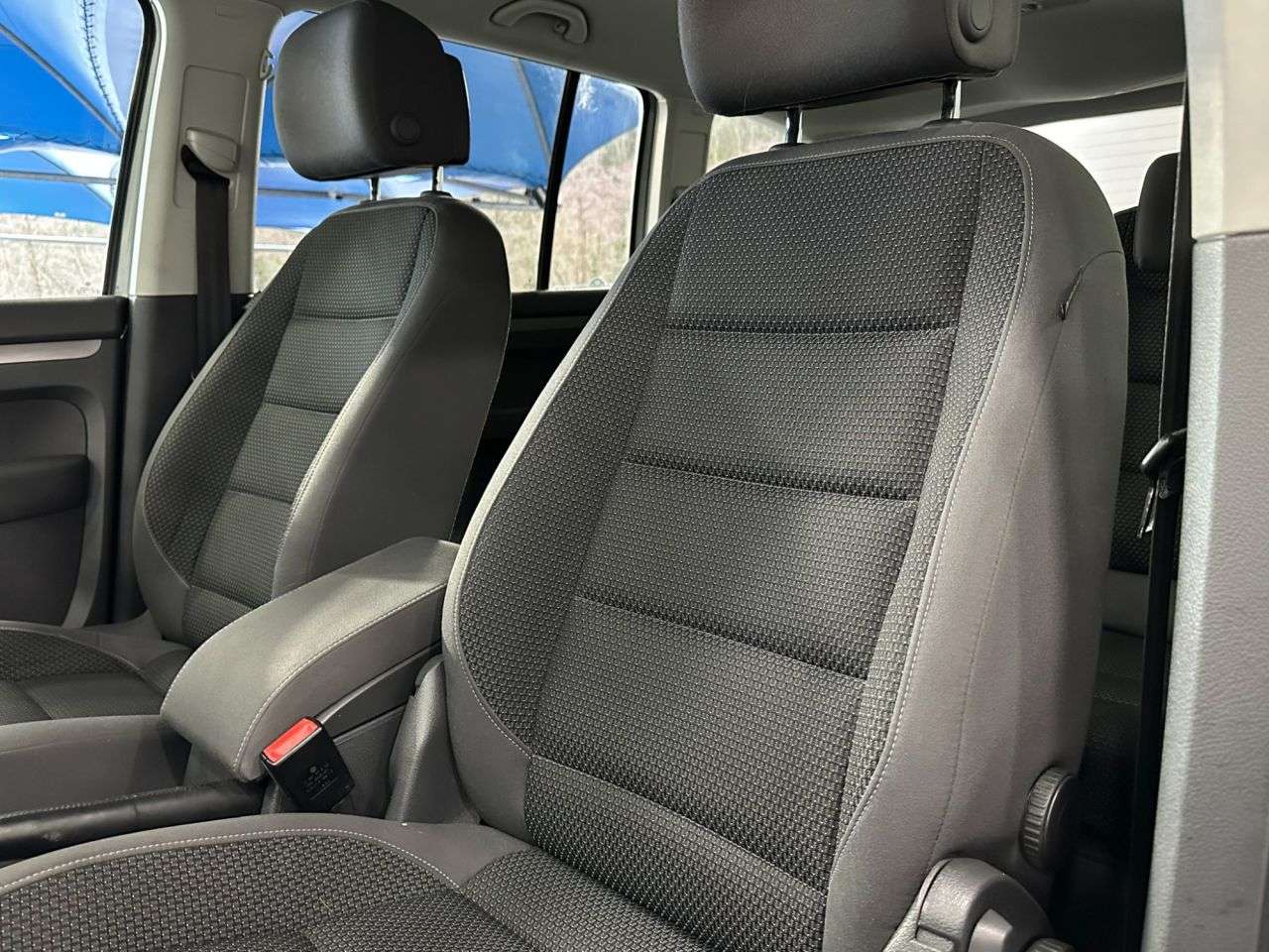 2013 VOLKSWAGEN TOURAN 2013 VOLKSWAGEN TOURAN