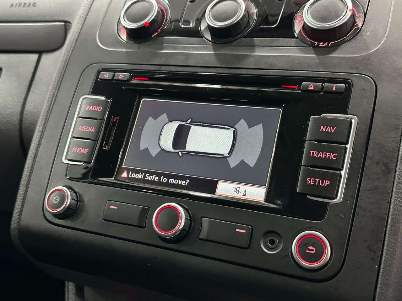 2013 VOLKSWAGEN TOURAN 2013 VOLKSWAGEN TOURAN