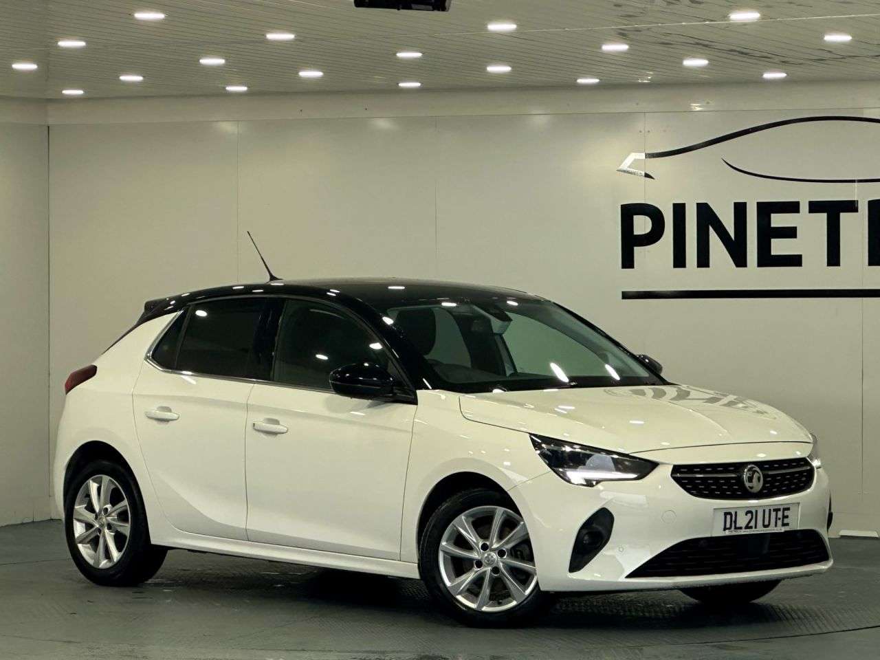 A 2021 VAUXHALL CORSA 1.5 Turbo D Elite Hatchback 5dr Diesel Manual Euro 6 (s/s) (102 ps) A 2021 VAUXHALL CORSA 1.5 Turbo D Elite Hatchback 5dr Diesel Manual Euro 6 (s/s) (102 ps)