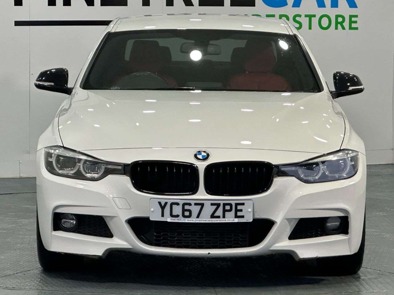 A 2017 BMW 3 SERIES 2.0 320d M Sport Shadow Edition Saloon 4dr Diesel Manual Euro 6 (s/s) (190 A 2017 BMW 3 SERIES 2.0 320d M Sport Shadow Edition Saloon 4dr Diesel Manual Euro 6 (s/s) (190