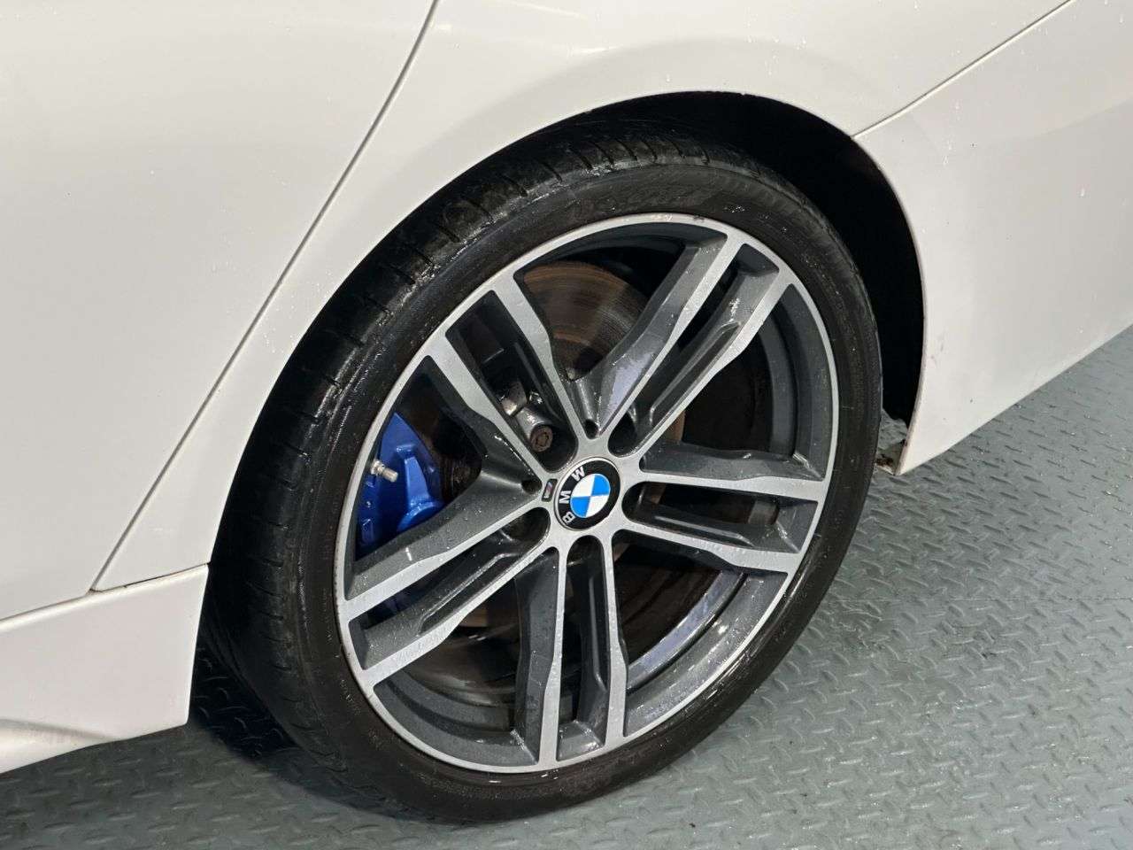 2017 BMW 3 SERIES 2017 BMW 3 SERIES