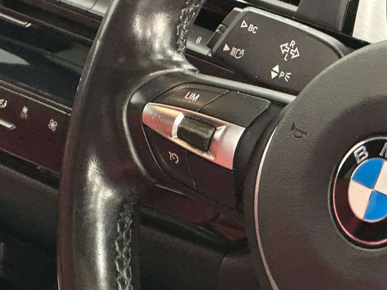 2017 BMW 3 SERIES 2017 BMW 3 SERIES