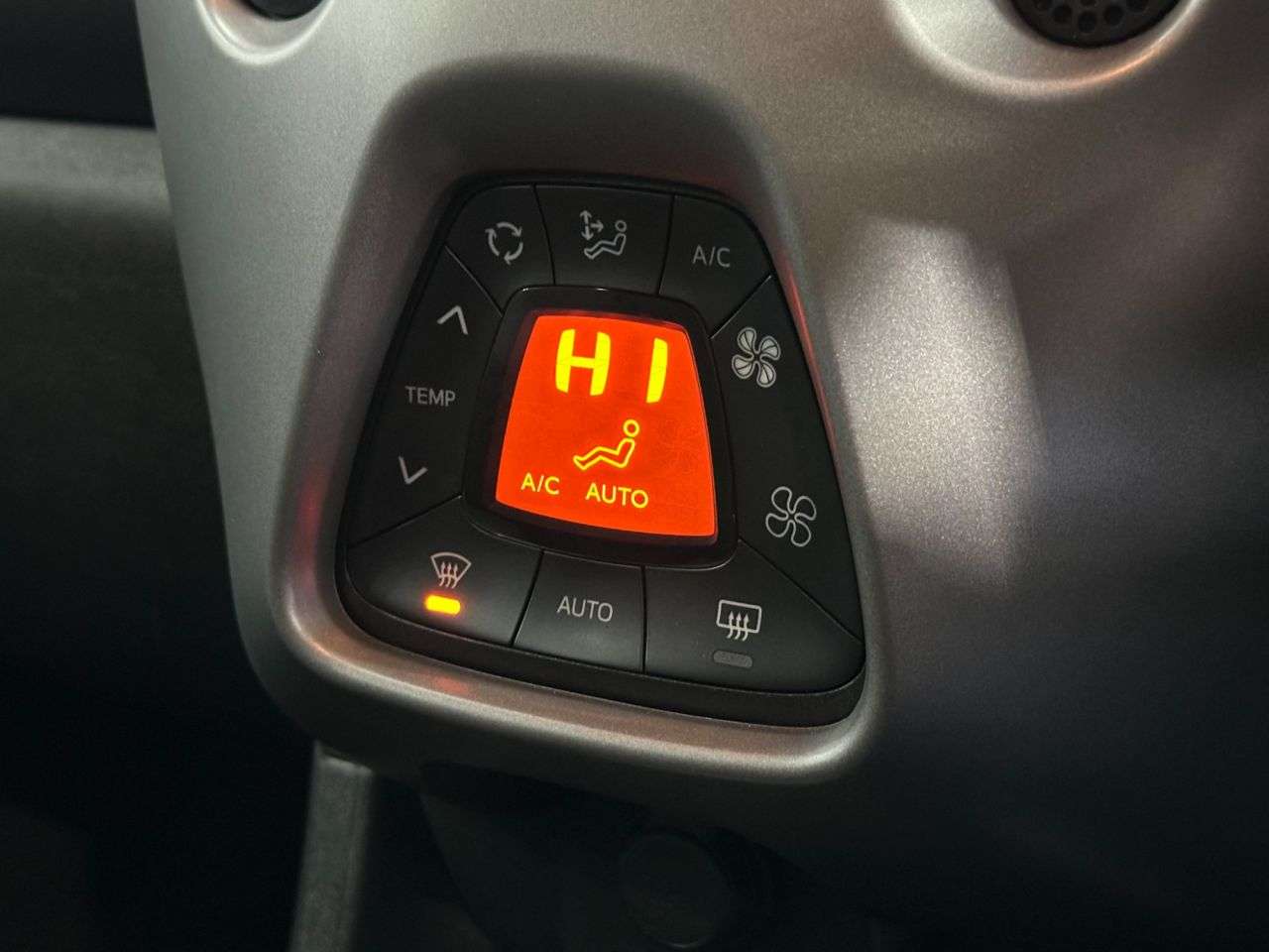 2018 TOYOTA AYGO 2018 TOYOTA AYGO