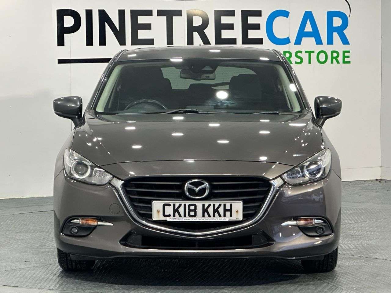 A 2018 MAZDA MAZDA3 2.0 SKYACTIV-G SE-L Nav Hatchback 5dr Petrol Manual Euro 6 (s/s) (121 ps) A 2018 MAZDA MAZDA3 2.0 SKYACTIV-G SE-L Nav Hatchback 5dr Petrol Manual Euro 6 (s/s) (121 ps)