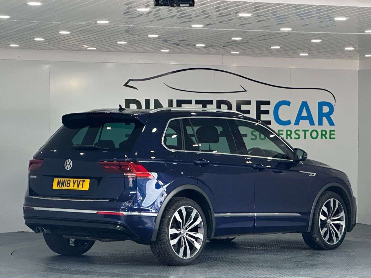 2018 VOLKSWAGEN TIGUAN 2018 VOLKSWAGEN TIGUAN