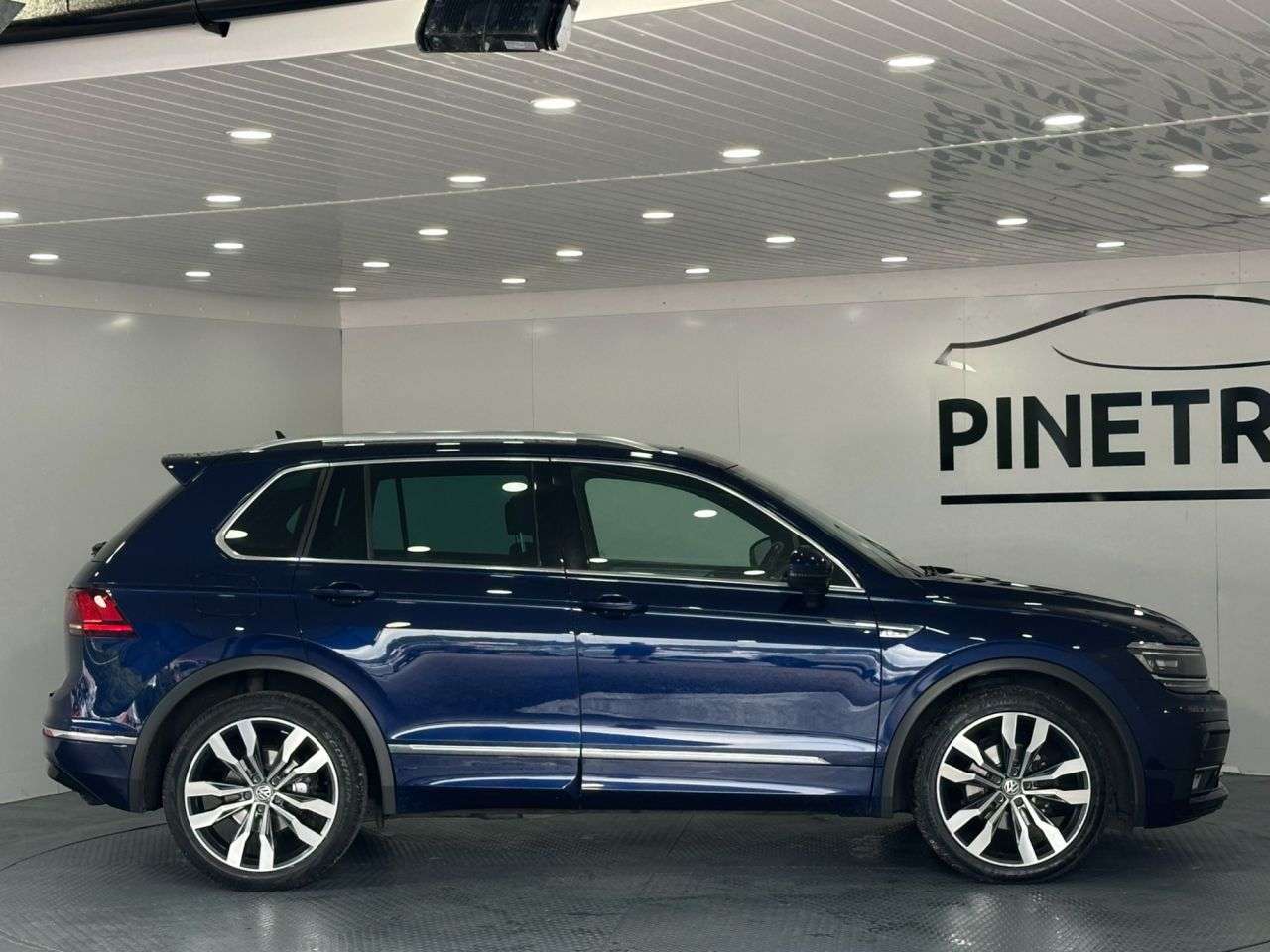 2018 VOLKSWAGEN TIGUAN 2018 VOLKSWAGEN TIGUAN