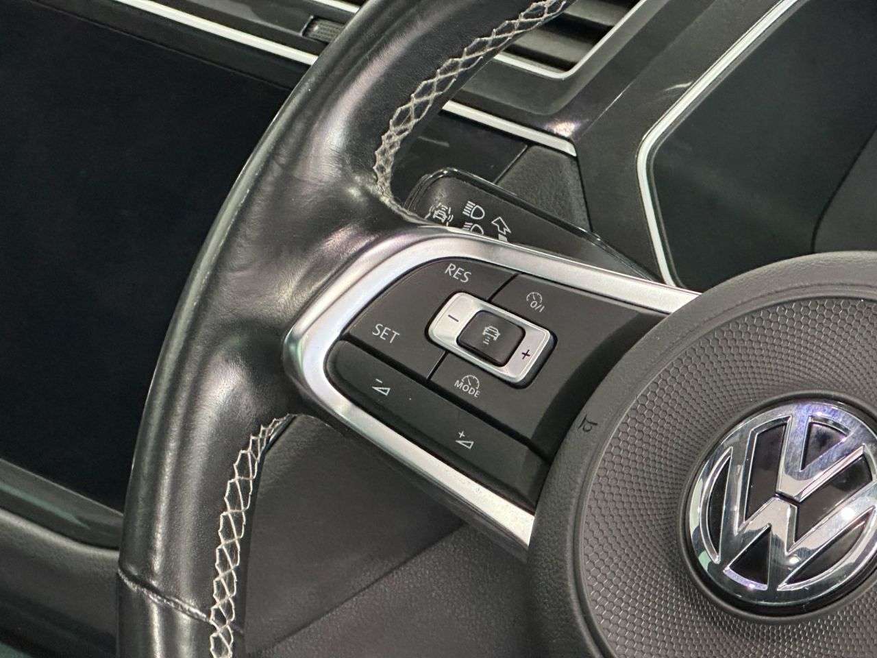 2018 VOLKSWAGEN TIGUAN 2018 VOLKSWAGEN TIGUAN