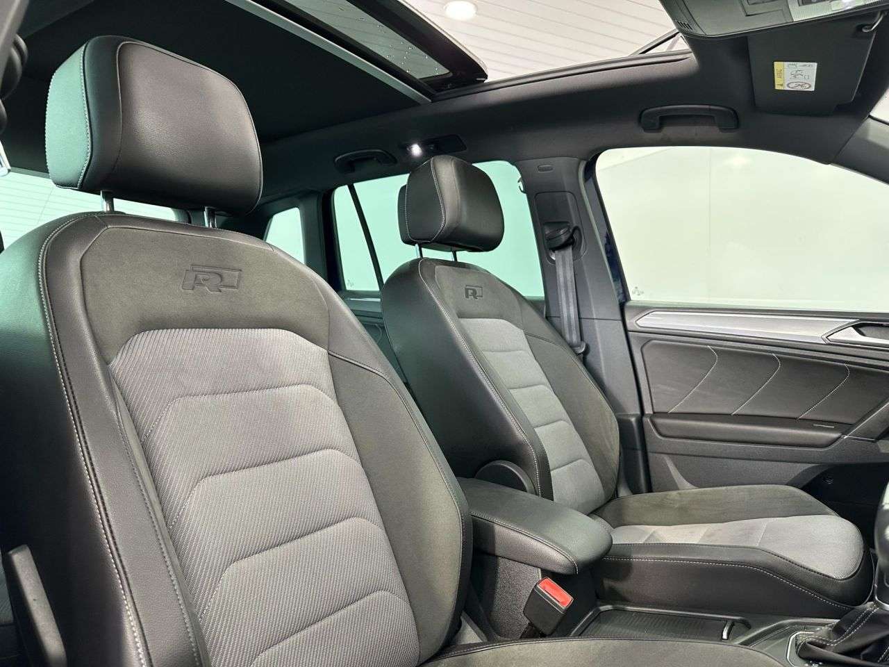 2018 VOLKSWAGEN TIGUAN 2018 VOLKSWAGEN TIGUAN