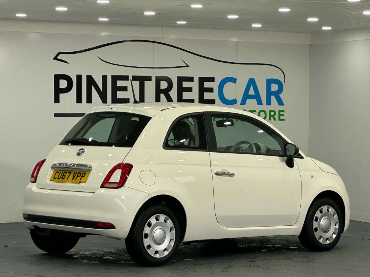 2018 FIAT 500 2018 FIAT 500