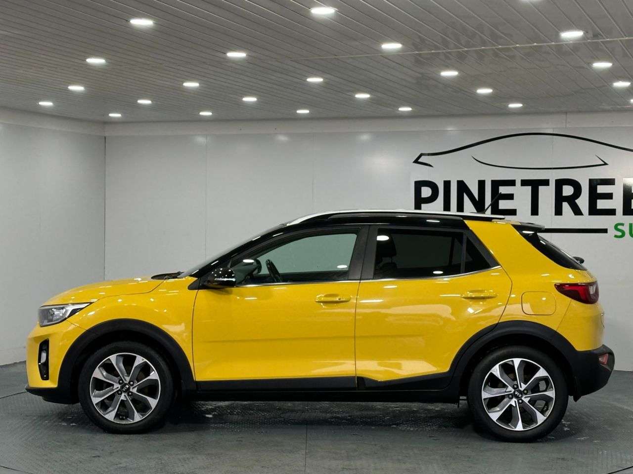 2018 KIA STONIC 2018 KIA STONIC