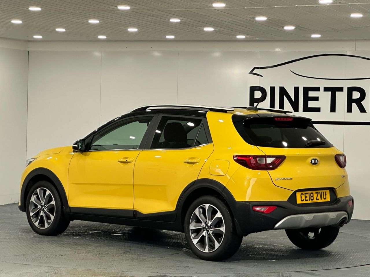 2018 KIA STONIC 2018 KIA STONIC