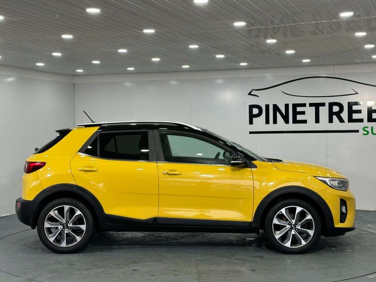 2018 KIA STONIC 2018 KIA STONIC