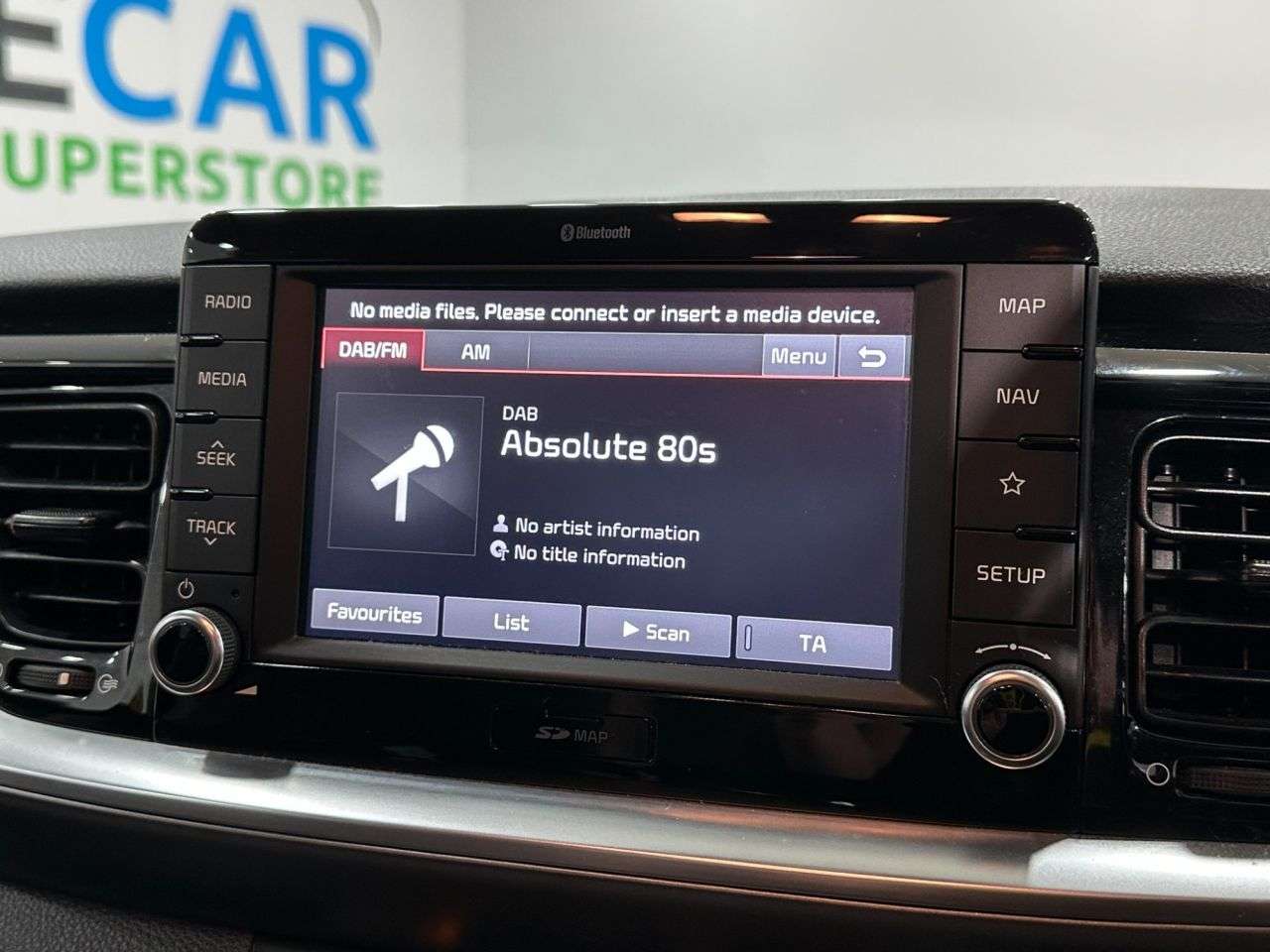 2018 KIA STONIC 2018 KIA STONIC