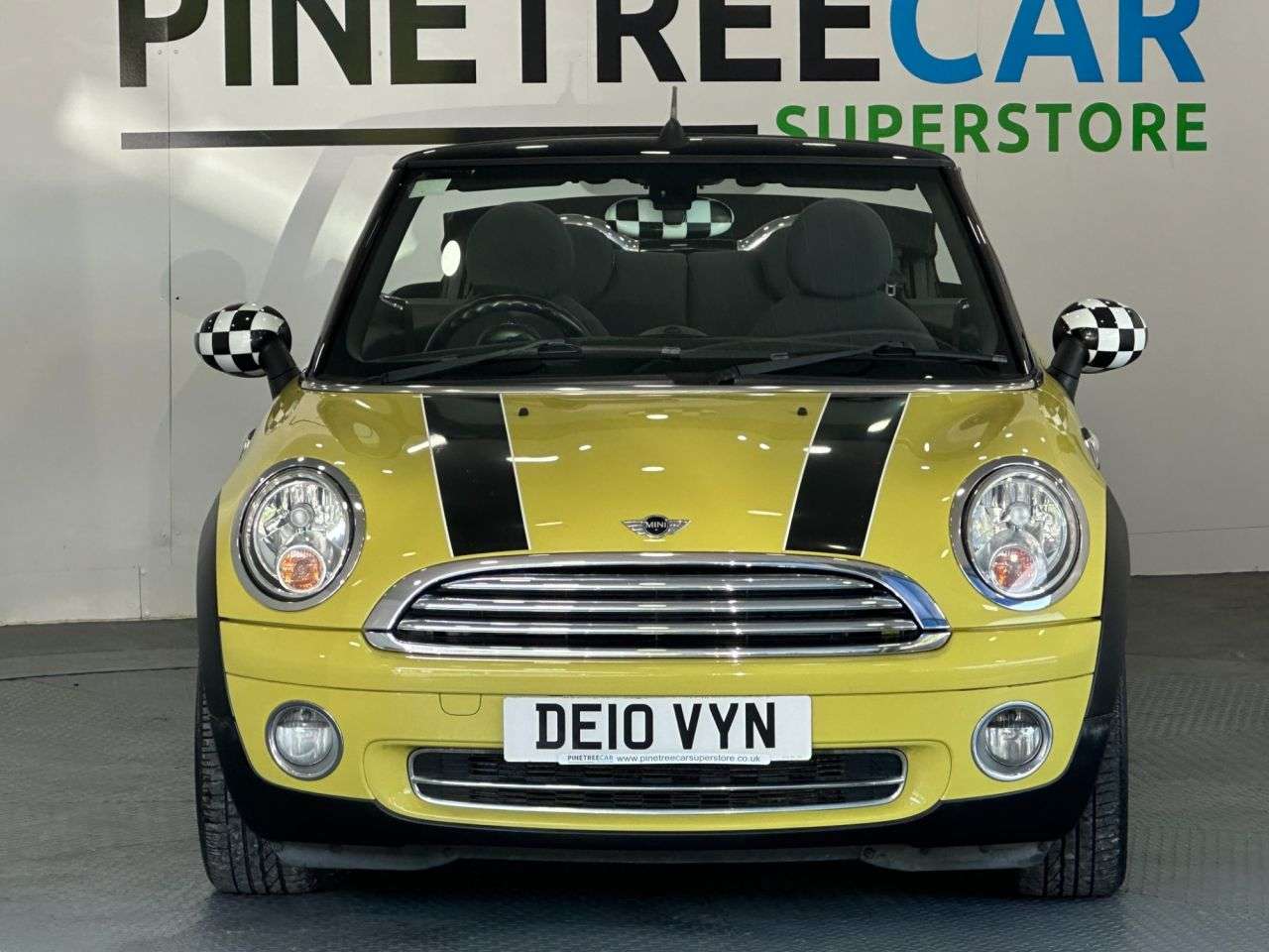 A 2010 MINI CONVERTIBLE 1.6 Cooper Convertible 2dr Petrol Manual Euro 5 (122 ps) A 2010 MINI CONVERTIBLE 1.6 Cooper Convertible 2dr Petrol Manual Euro 5 (122 ps)