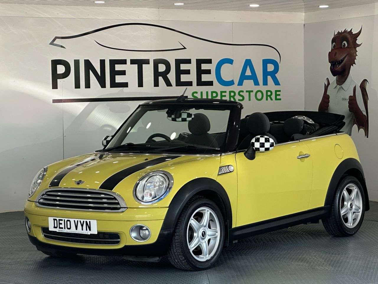A 2010 MINI CONVERTIBLE 1.6 Cooper Convertible 2dr Petrol Manual Euro 5 (122 ps) A 2010 MINI CONVERTIBLE 1.6 Cooper Convertible 2dr Petrol Manual Euro 5 (122 ps)