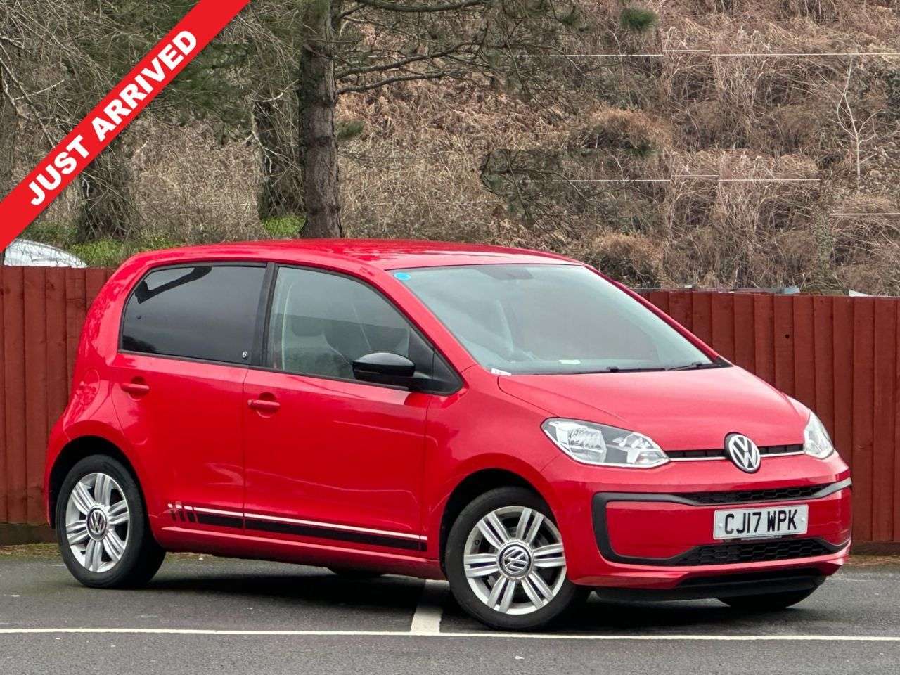 A 2017 VOLKSWAGEN UP! 1.0 up! beats Hatchback 5dr Petrol Manual Euro 6 (s/s) (60 ps) A 2017 VOLKSWAGEN UP! 1.0 up! beats Hatchback 5dr Petrol Manual Euro 6 (s/s) (60 ps)