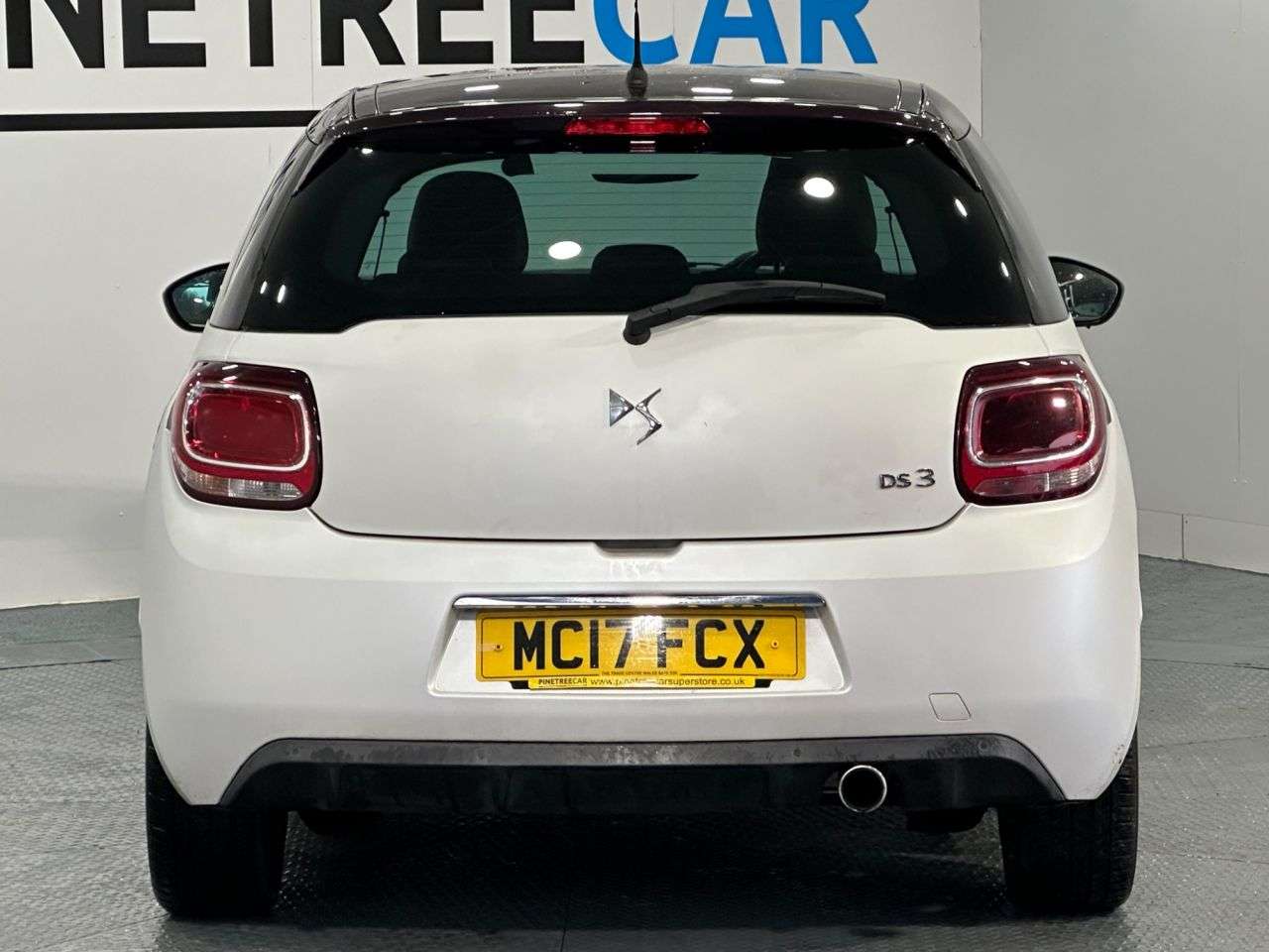 2017 DS AUTOMOBILES DS 3 2017 DS AUTOMOBILES DS 3